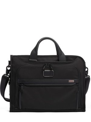 tumi international carry on