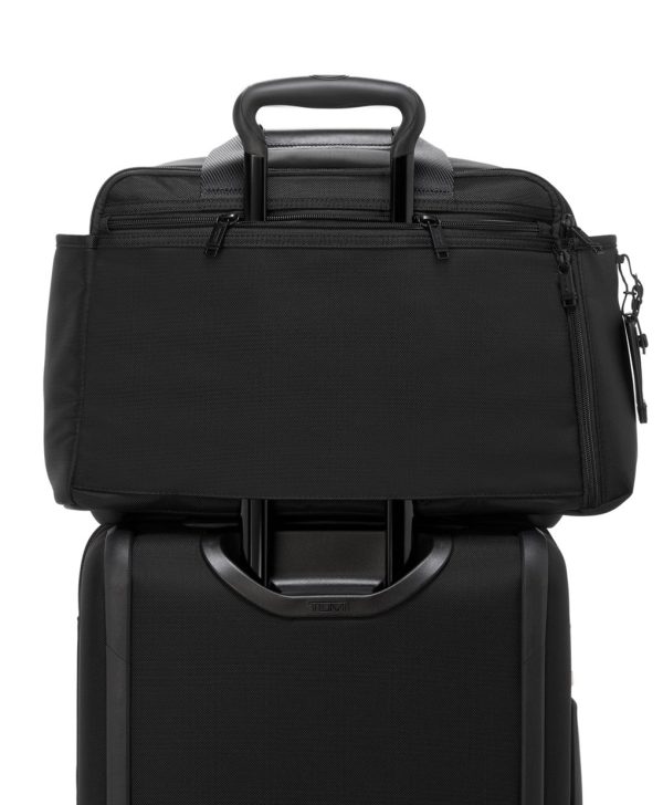 tumi large duffel bag