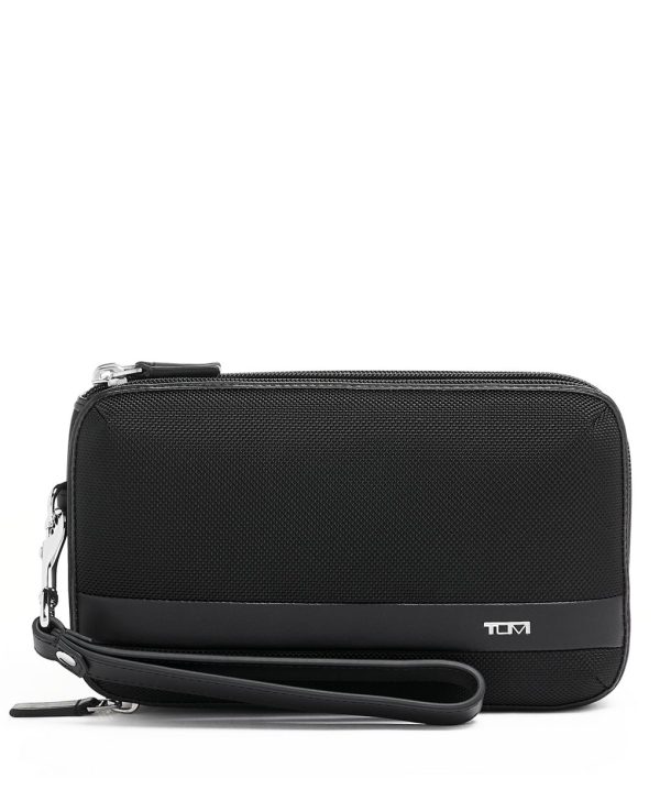 tumi savannah clutch