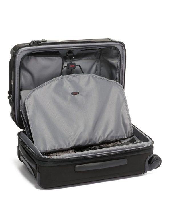 tumi international carry on