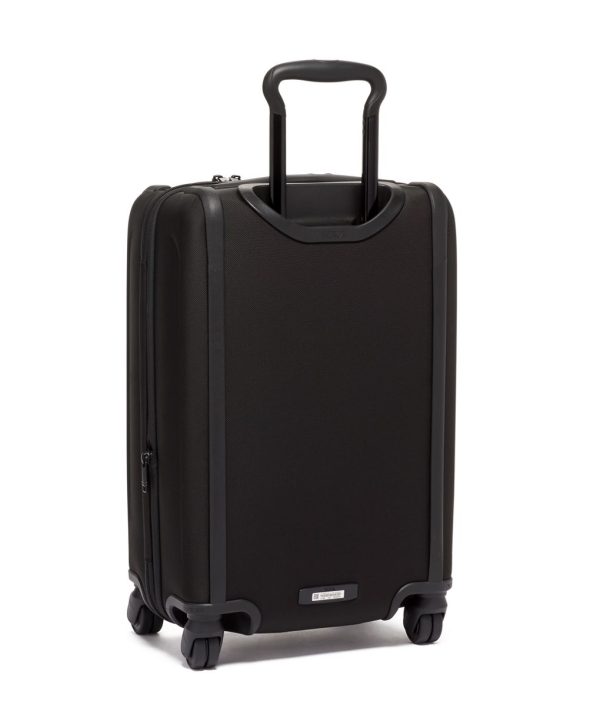 tumi international carry on